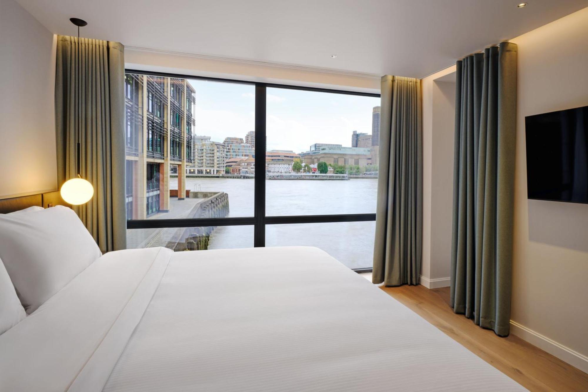 The Cadogan, Three-Bedroom Residence